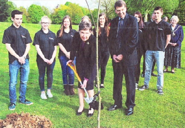 Dame Sarah Goad and College Principal Mike Potter with students of Farnham College
