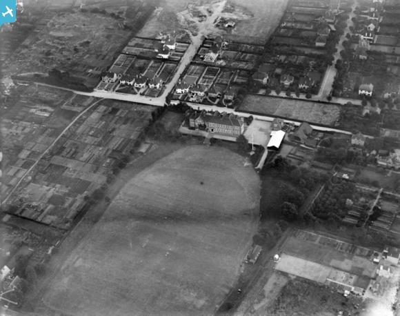 Farnham Grammar School from the air in 1928